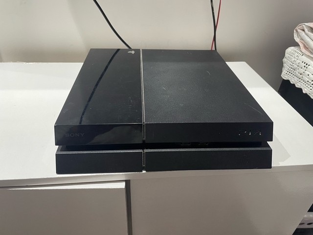 PlayStation 4 Fat