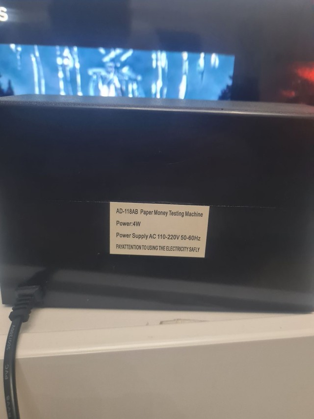 Detector Identificador Uv Teste Notas Cedulas Dinheiro Falso - Foto 4