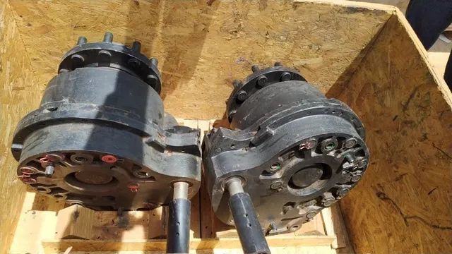 Cubo Redutor Dianteiro Colheitadeira Massey Ferguson  MF32 MF5650 MF3640 MF6690 - Foto 3