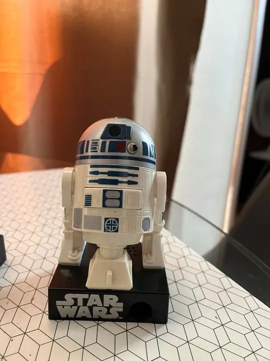 Kit Star Wars - Yoda, Darth Vader e R2D2 - Miniatura - Foto 3