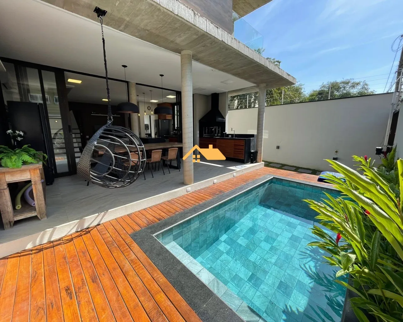 Locacao de temporada praia de Juquehy, piscina e 3 vagas para carros, São Sebastião/SP