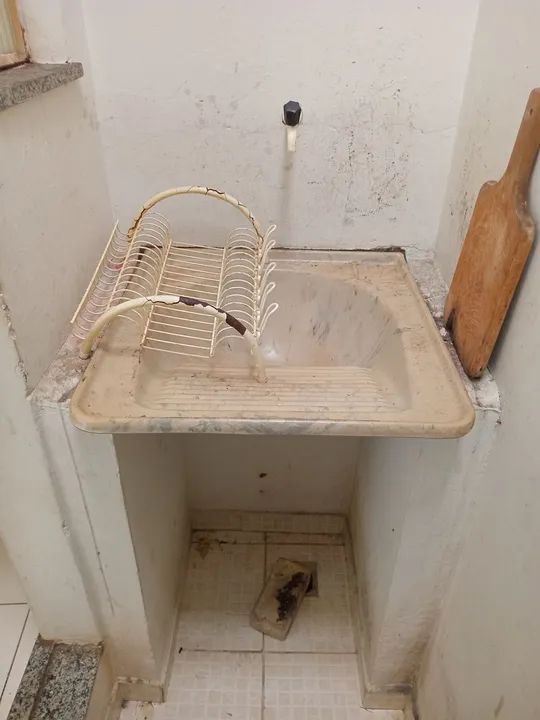 URGENTE,  VENDO PRÉDIO COMERCIAL NA ALFERES COSTA C/ 3 KIT-NETS + DEPÓSITO  - Foto 9