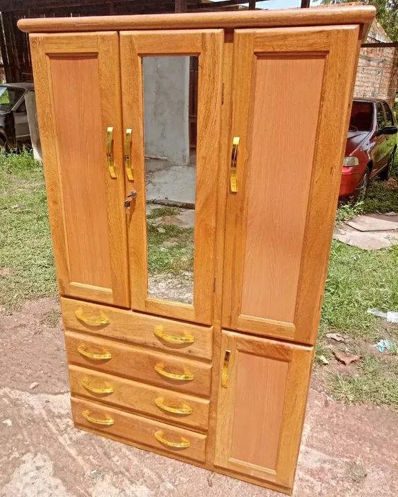 Guarda roupa de solteiro 3 portas e 4 gavetas NOVO! - Foto 3