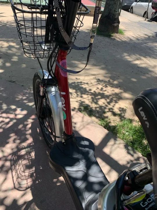 Bicicleta Elétrica LEV - Ótimo estado!  - Foto 6
