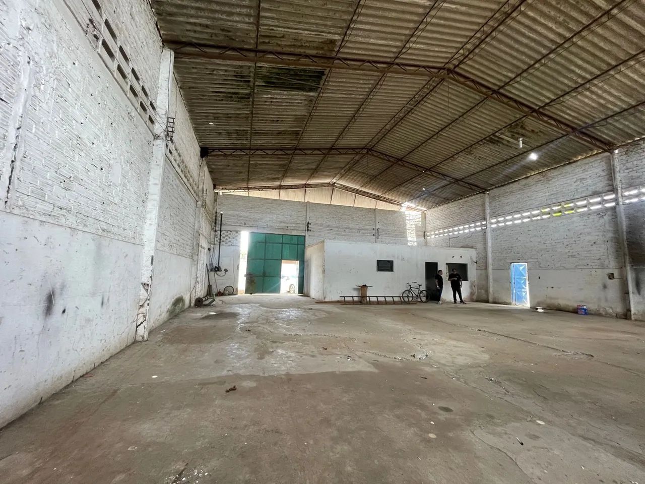 OPORTUNIDADE!! VENDO OU TROCO EM CARRO 17x35