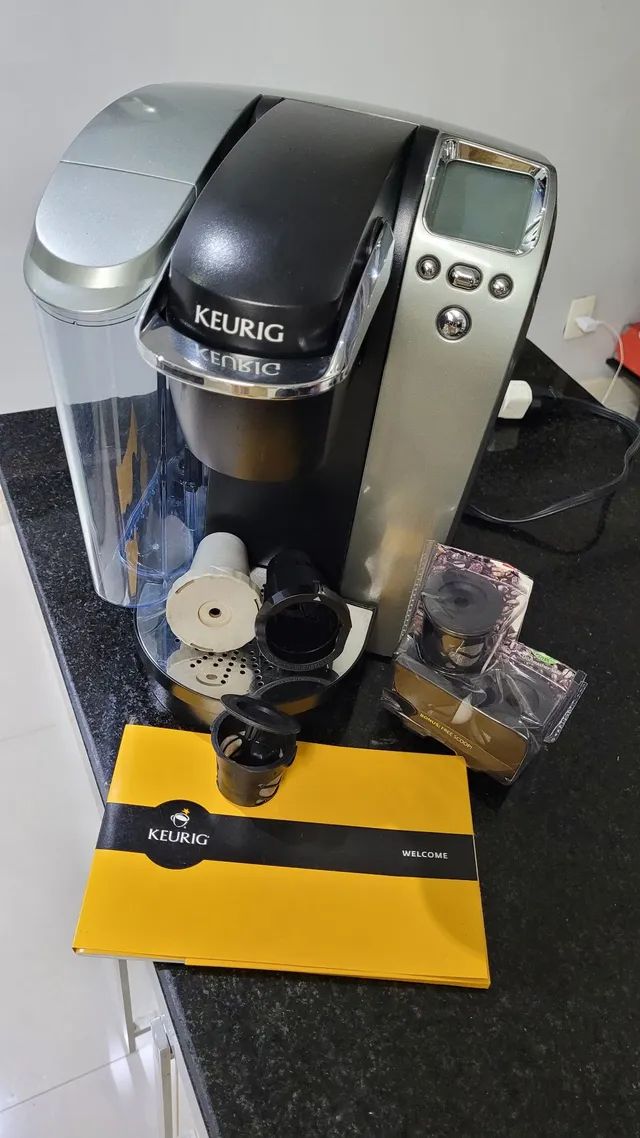 Cafeteira Keurig semi nova  - Foto 6