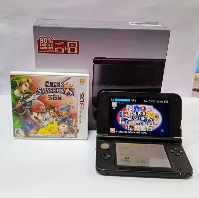 * Nintendo 3 DS.XL *