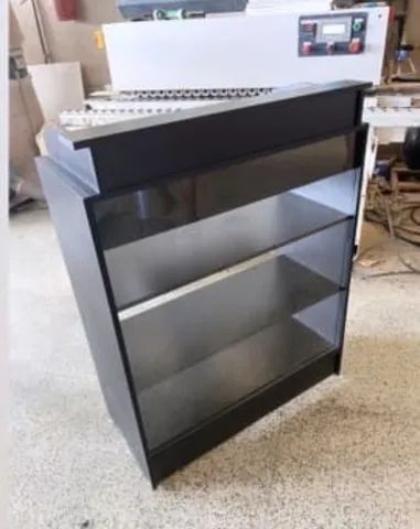 BALCÃO CAIXA VITRINE COM PORTA DE VIDRO - Foto 3