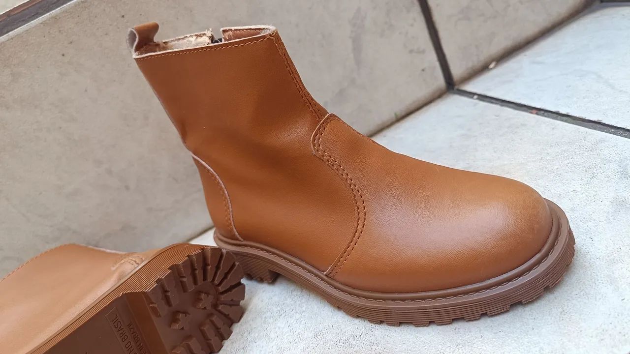 Bota Infantil tamanho 27