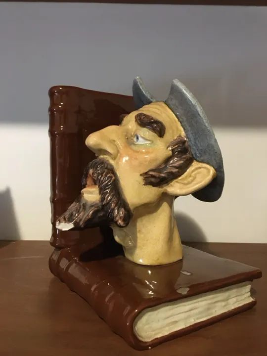 Aparadores de Livros em Cerâmica Esmaltada - Foto 3