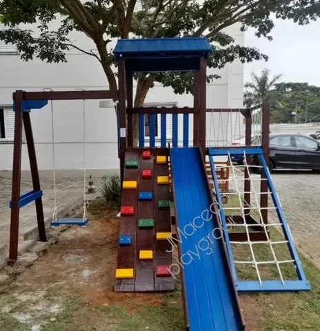 Parquinho 1 ou 2 balanços 