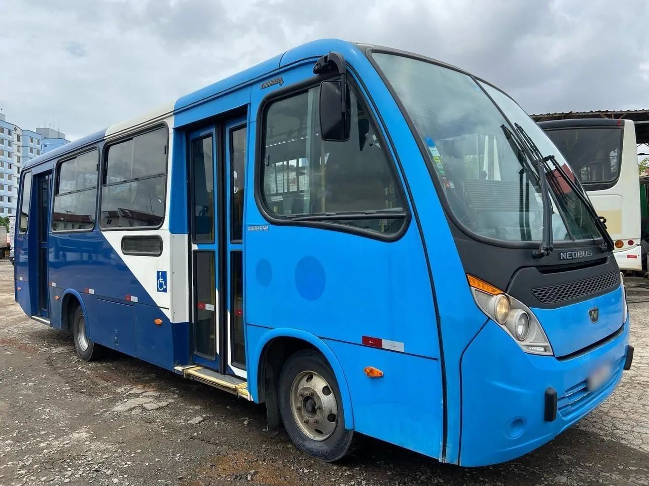 Micro Ônibus Thunder 2017/2018 volkswagen 9.160