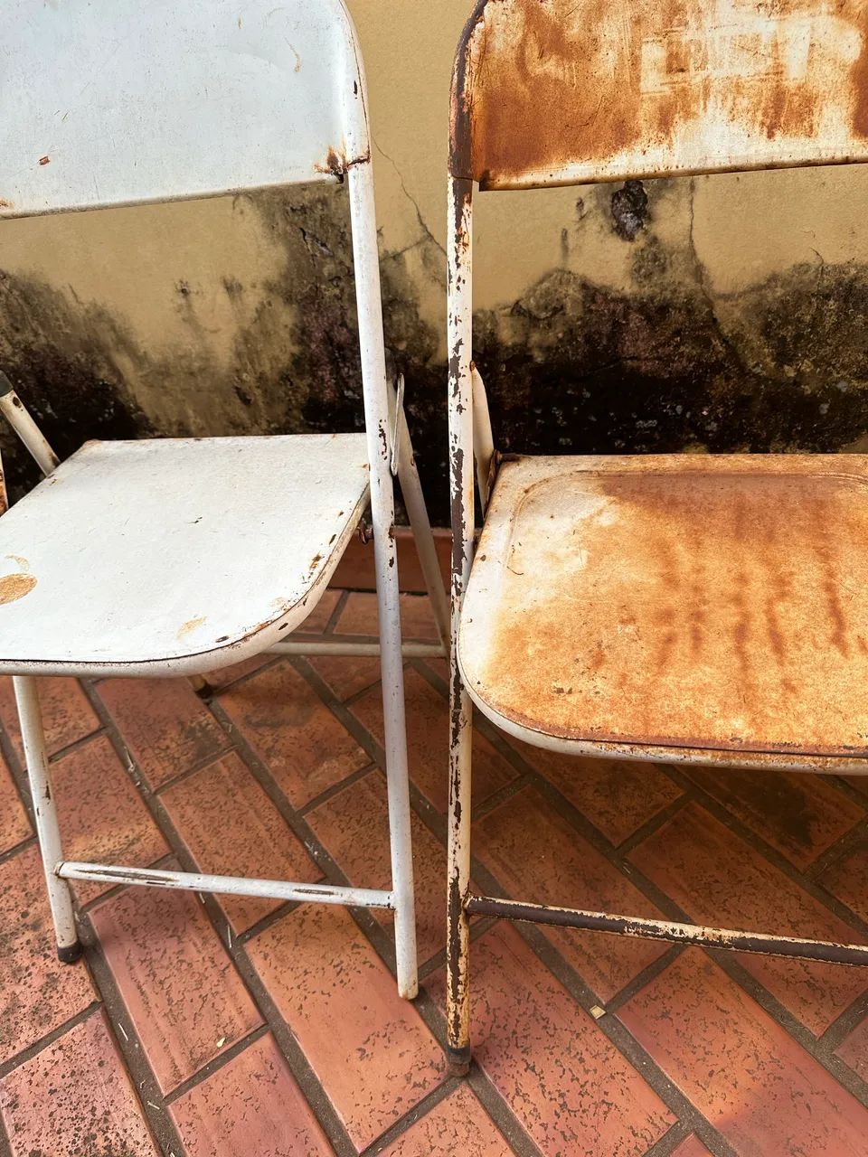 Cadeira de ferro dobrável  - Foto 2
