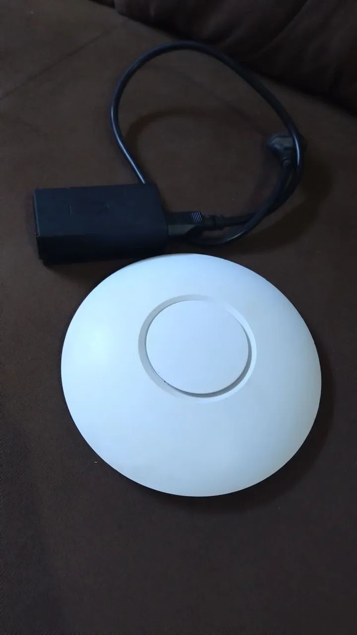 UniFi Ubiquiti Roteador Wi-Fi de Alta Performance