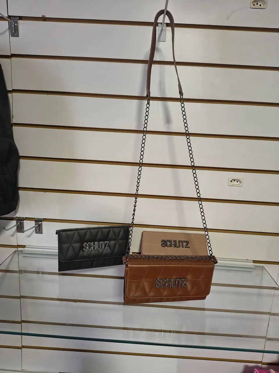 Bolsas  várias cores R$79 unidade  - Foto 2