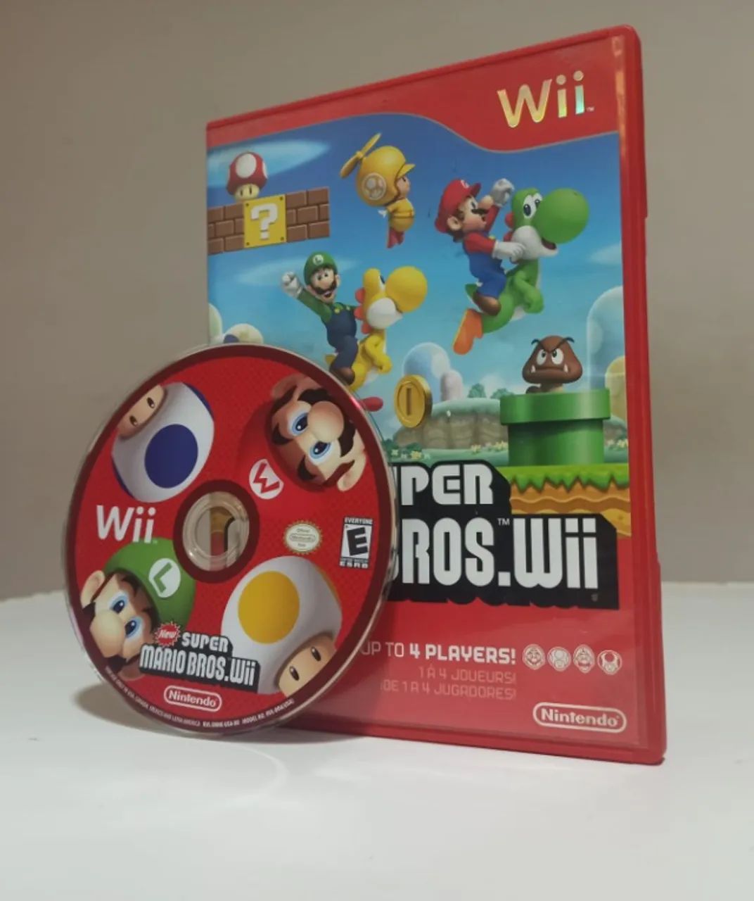 Jogo New Super Mario Bros.Wii em ótimo estado, aceito cartão