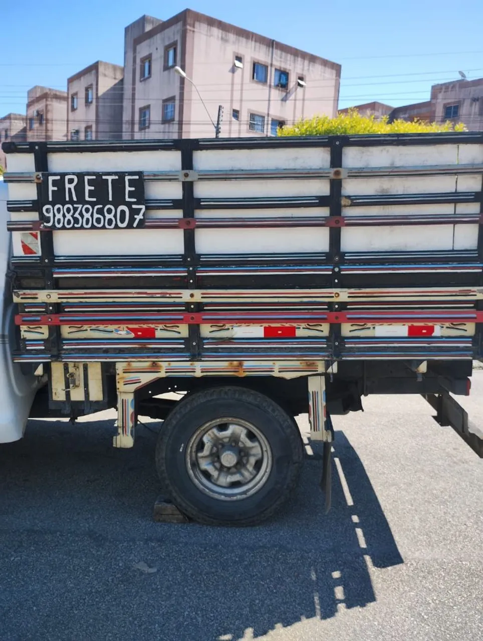 Vende-se carroceria