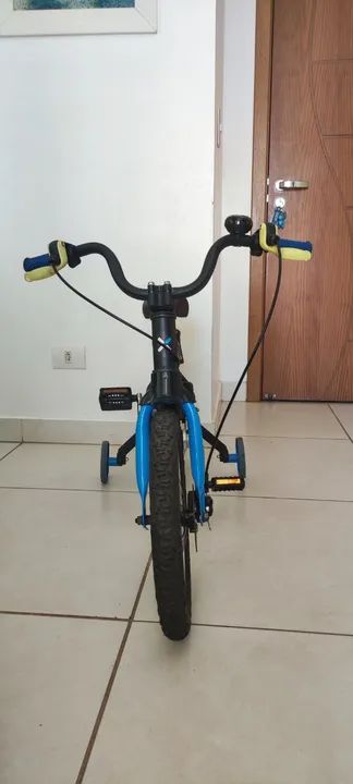 Bicicleta Infantil Aro 16 Pirabike Btwin - Usada - R$300 - Foto 4