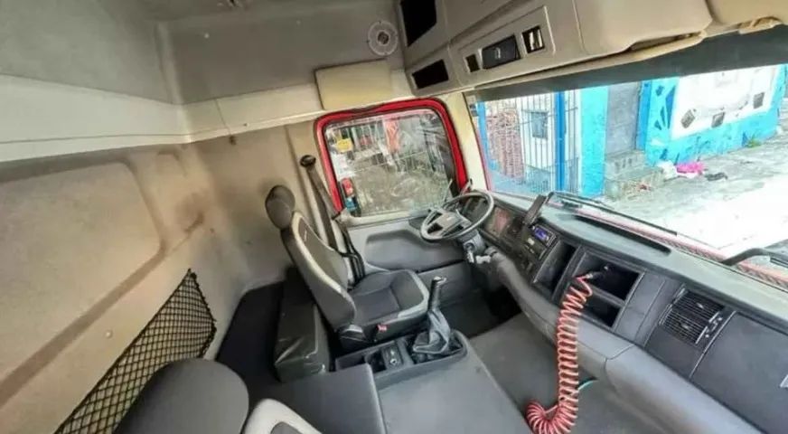 Caminhão Baú Volkswagen - Foto 2