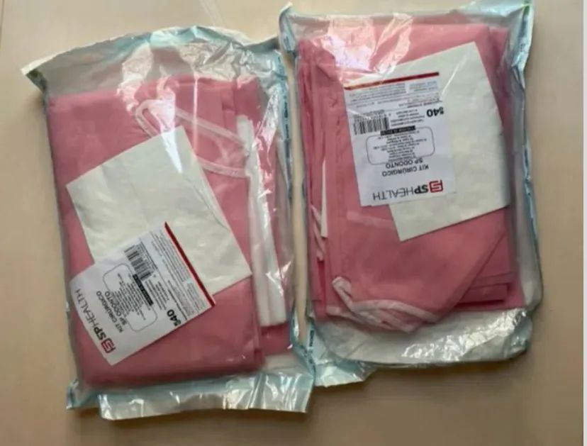 Campo estéril rosa completo 