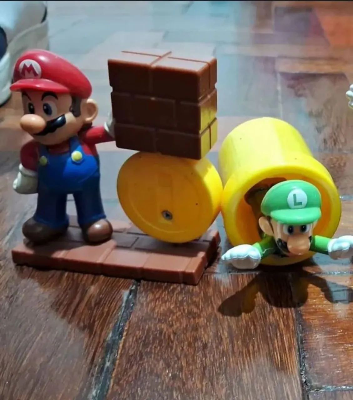 Bonecos do Mario 