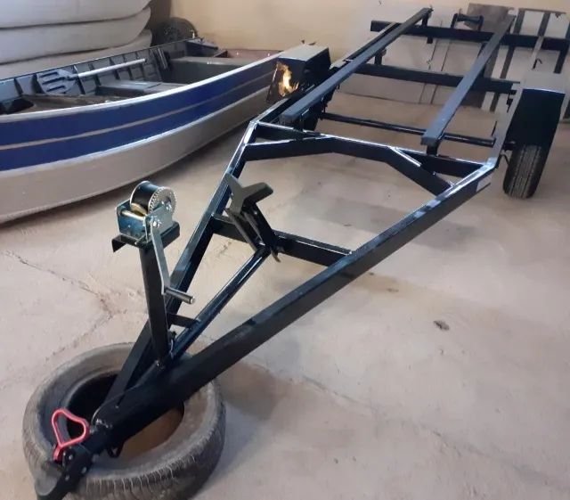 Carreta para barcos e lanchas novas - Foto 4
