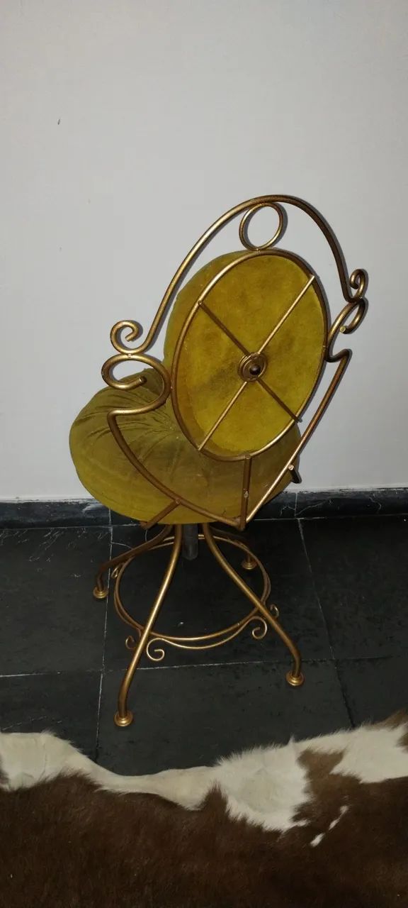 Lindíssima cadeira estofada em veludo (Antiguidade) - Foto 3