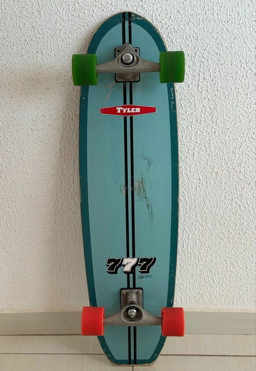Surfskate CARVER Tyler 777 - Esportes Sobre Rodas - Portal do Sol