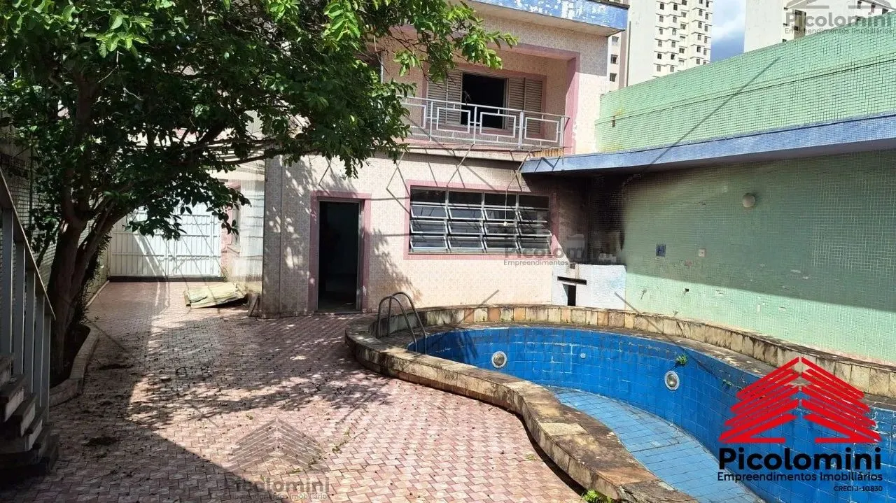 Sobrado para locação no Parque da Mooca de 450m², 4 quartos, 8 banheiros, lavanderia, área