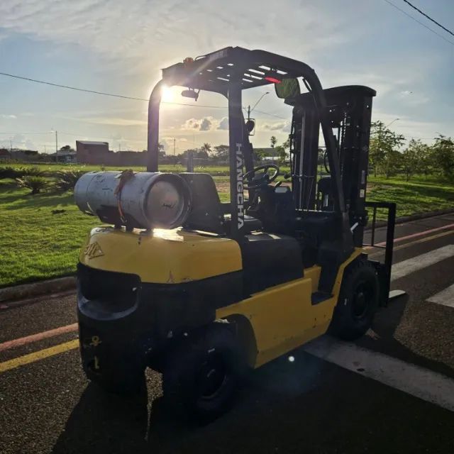 EMPILHADEIRA HANGCHA MODELO : CPQD25 ANO : 2017 COMBUSTIVEL:GLP TORRE : TRIPLEX 4,7 MTRS - Foto 4