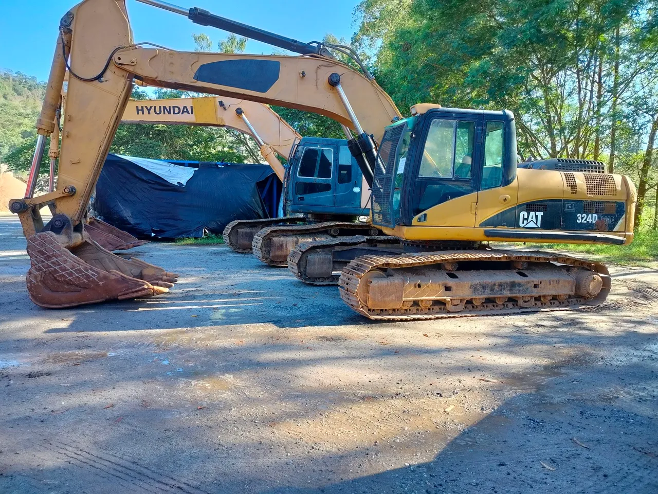 Escavadeira Caterpillar 324D LPE