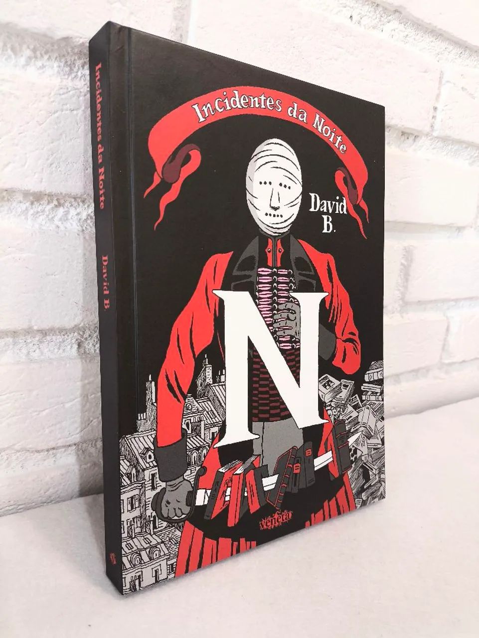 Incidentes da Noite HQ Graphic Novel Livro Quadrinhos - Foto 3