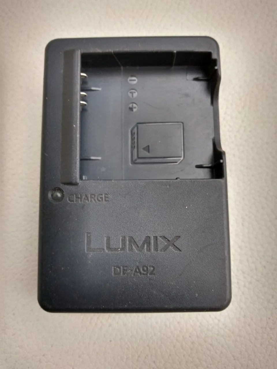  Carregador de bateria original Panasonic LUMIX DE-A92A para baterias DMW-BCK7 NCA-YN101 - Foto 3