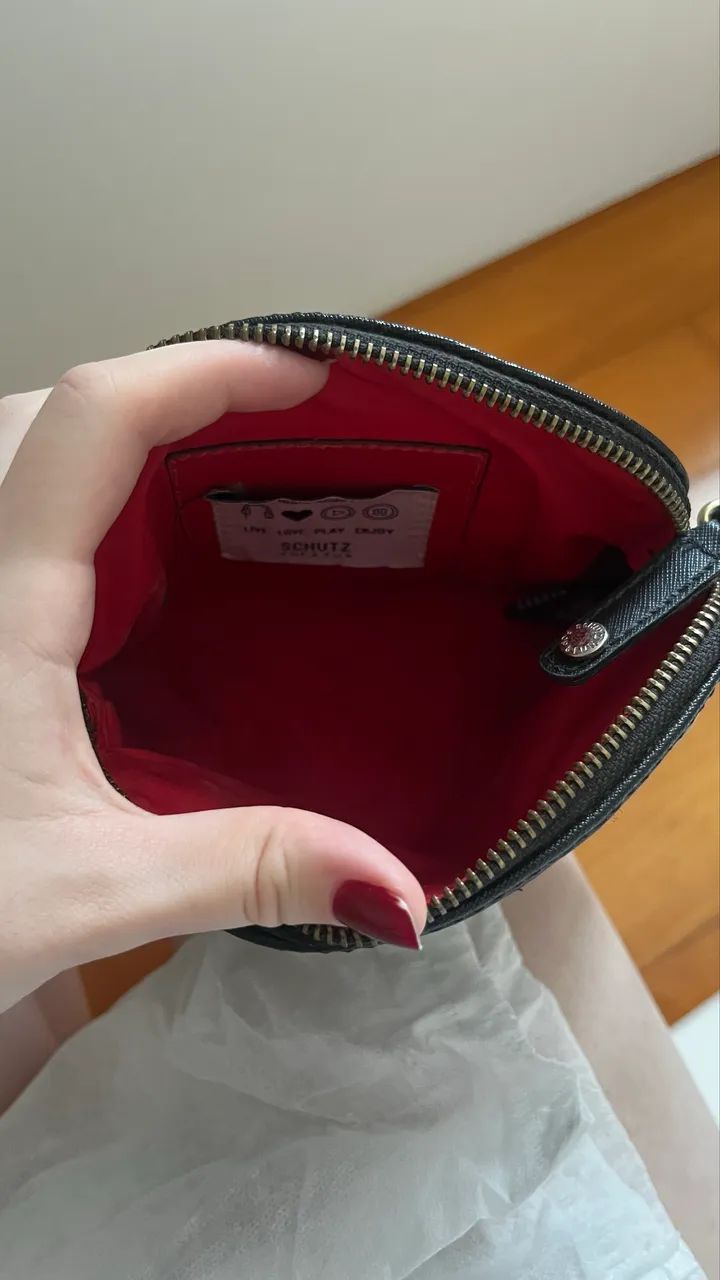 Bolsa Tiracolo Schutz preta - Foto 5