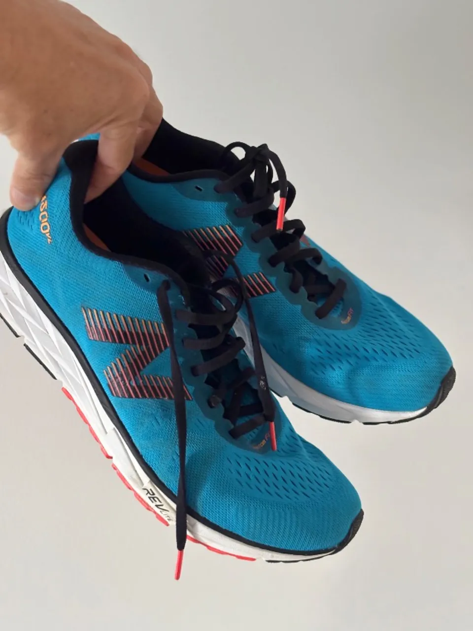 TENIS NEW BALANCE
