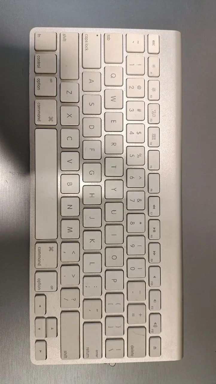 Teclado Apple Wireless (A1314)