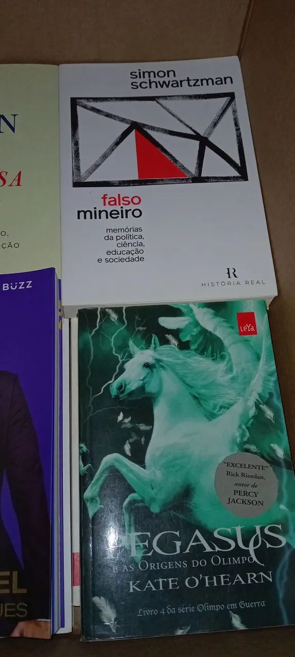 Livro dois reais cada - Foto 2