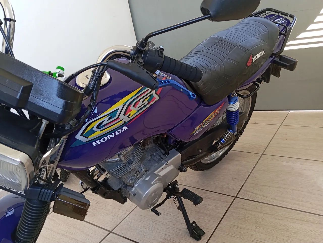 Baixei pra vender ligeiro moto CG99 em dia no ponto de transferir  - Foto 5