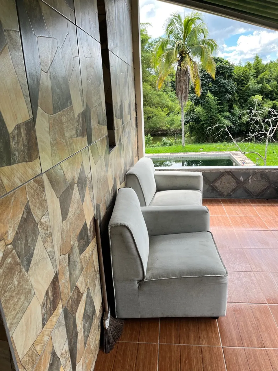 Alugo sítio para residencial ou comercial