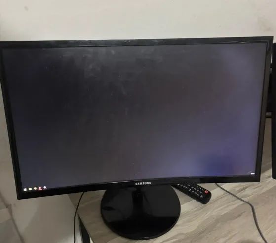Monitor Samsung Curvo 24 Polegadas - Foto 4