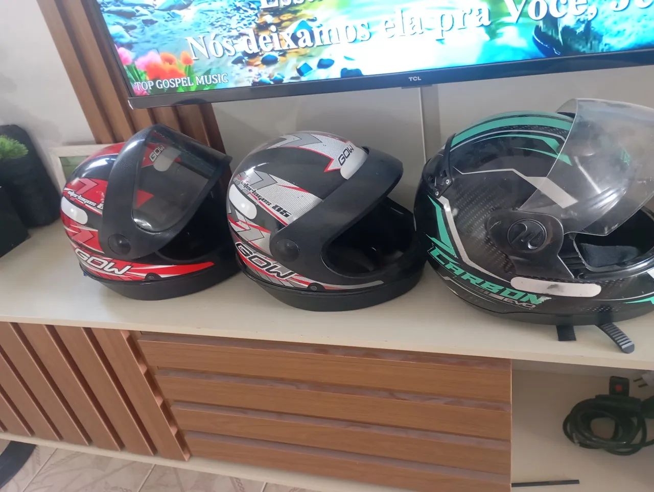 3 capacetes de moto - Foto 3