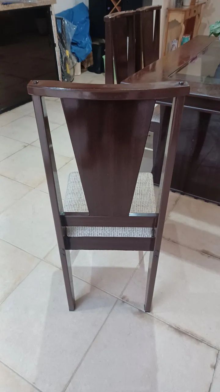 Mesa de sala de jantar com seis cadeiras64302124794499123