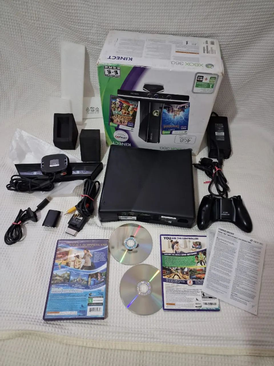 T XBOX 360 SLIM CAIXA SERIAL BATE DISNEY - Foto 3