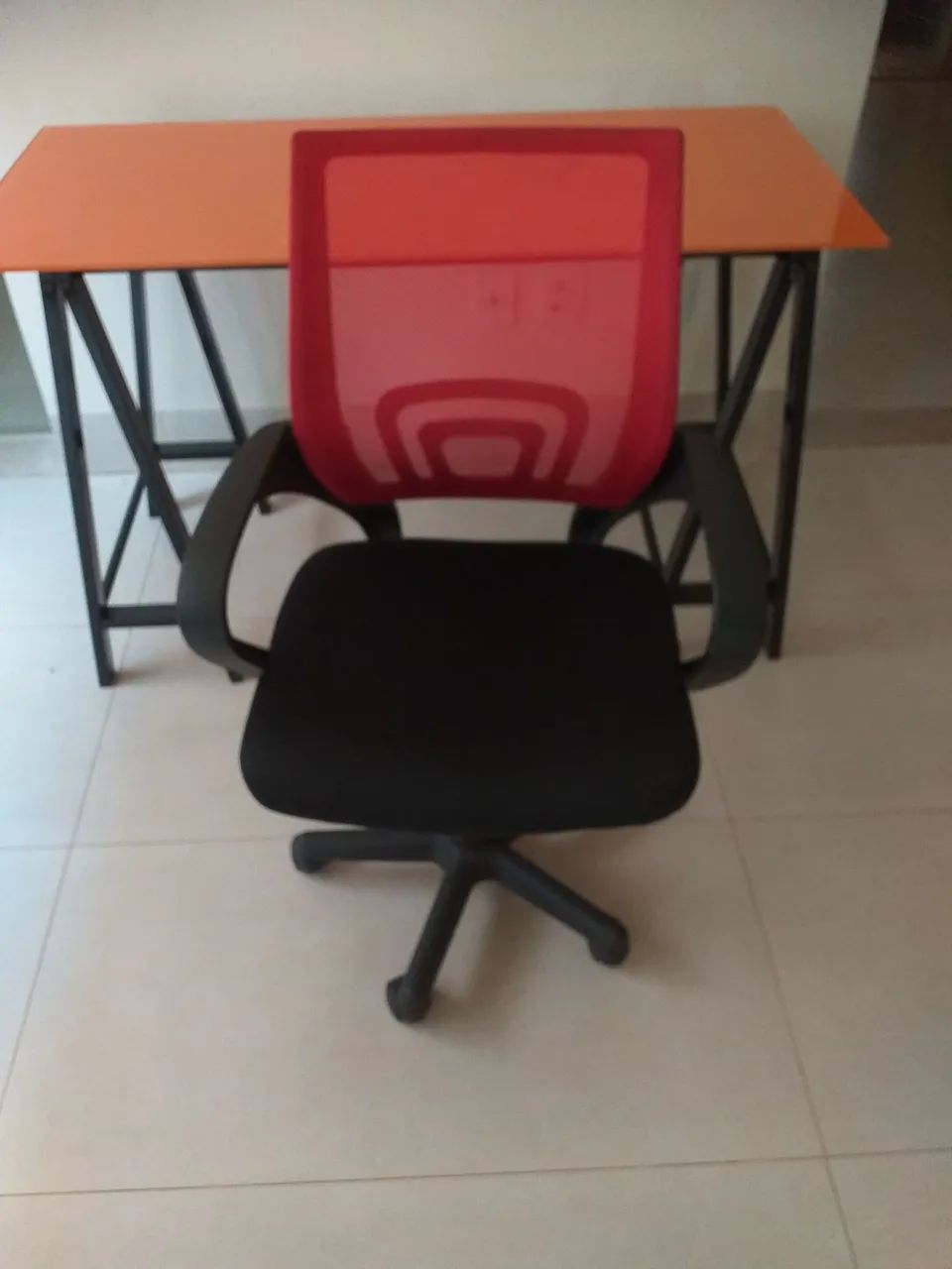 Mesas e cadeiras  - Foto 2