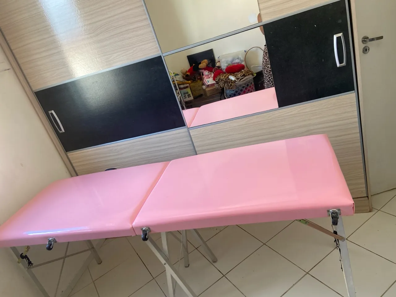 Mesa de Estética Dobrável Rosa