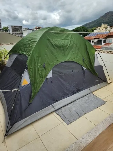 VENDO BARRACA CAMPING 4 PESSOAS