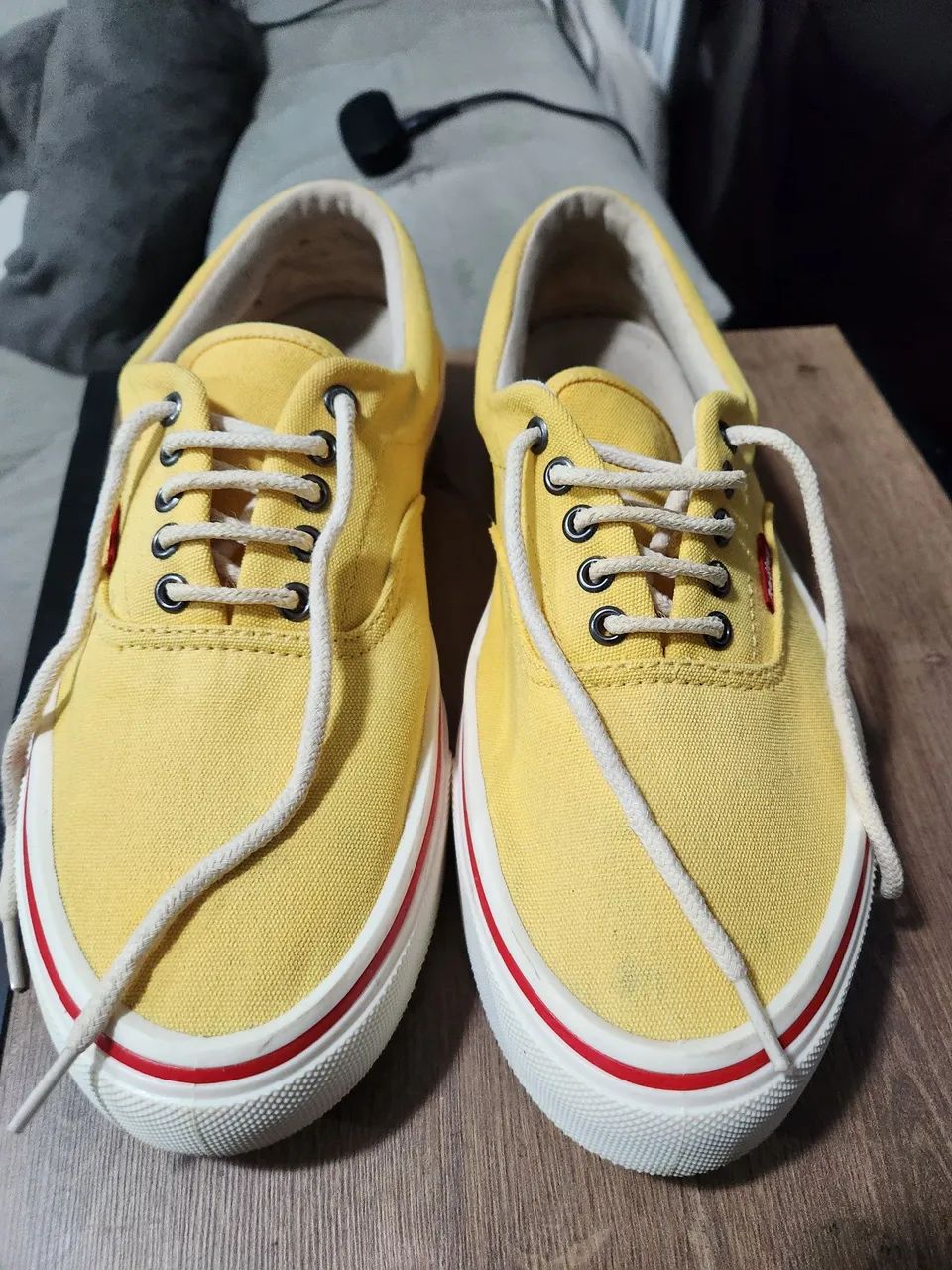 Tênis Redley amarelo 42