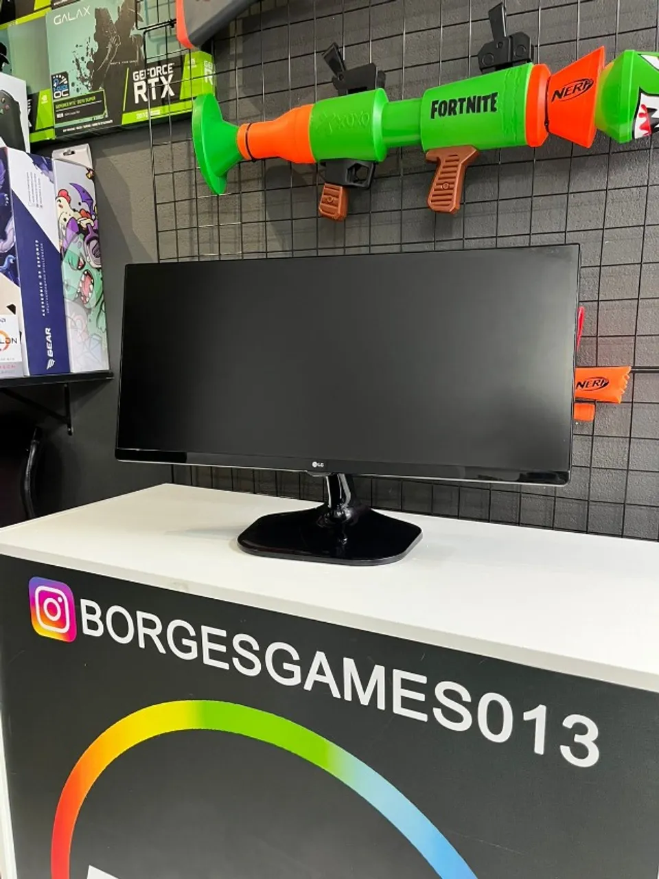 Monitor Ultrawide 25" LG - Semi Novo com Fonte Original