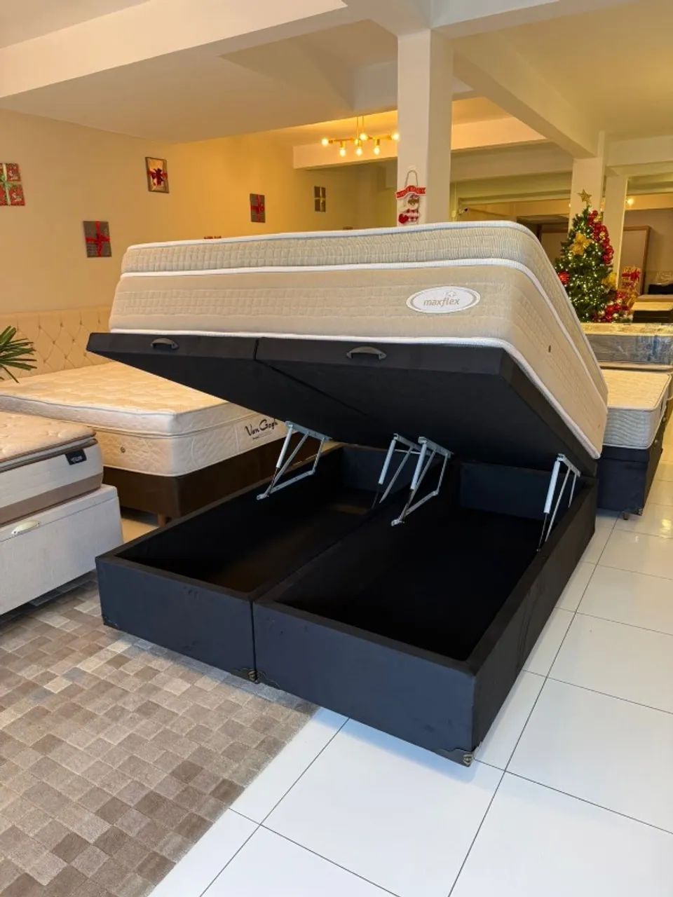 Cama box QUEEN BAÚ COM COLCHÃO MAXFLEX 