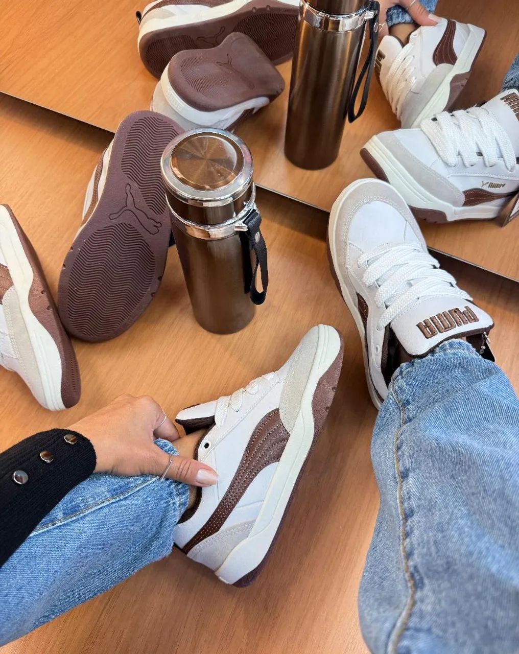 Tênis Puma Feminino Casual - Bege e Marrom - Foto 5